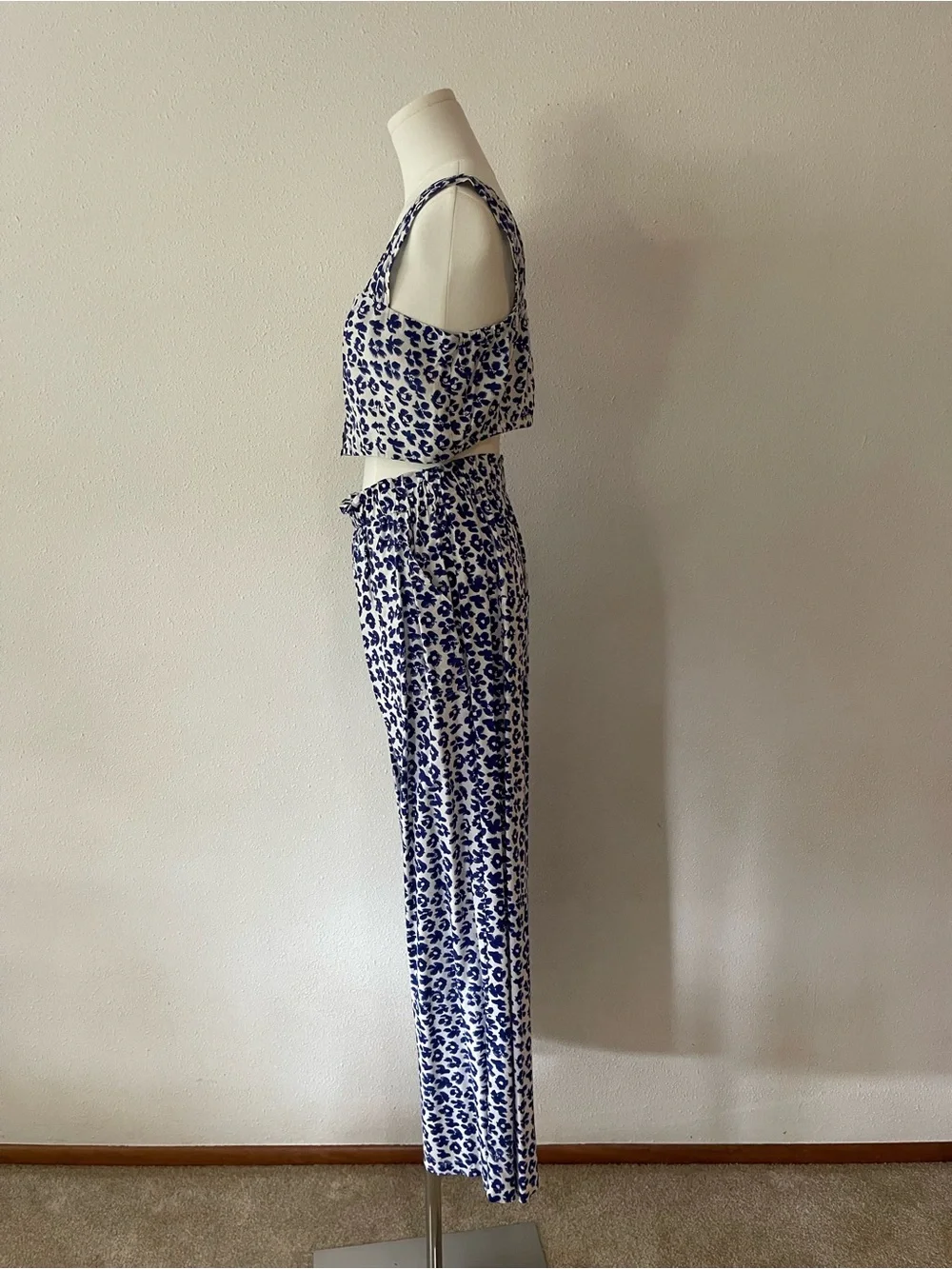Emerson Fry Blue White Floral Wide-Leg Pants And Crop Top Matching Set